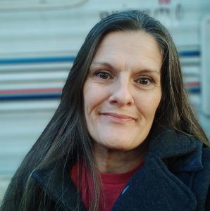 Meet your Posher, Kelly